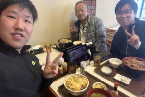 中予エリアのアフター部のメンバーでお昼ご飯に行きました！！